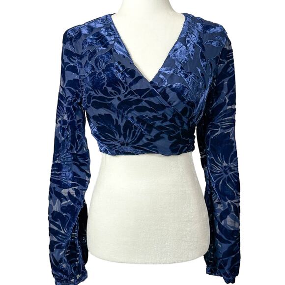 Hutch Claudia Dark Navy Crushed Velvet Wrap Crop Top, EUC, Medium, MSRP $198 - Picture 5 of 12